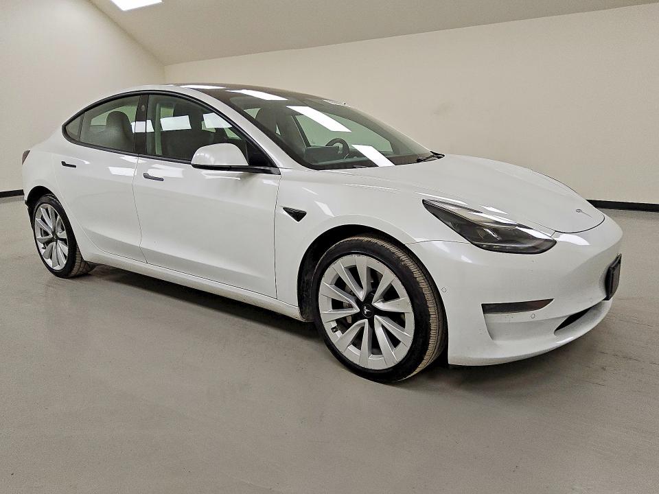 2022 Tesla Model 3 მანქანა იყიდება აუქციონზე, vin: 5YJ3E1EA0NF288259, აუქციონის ნომერი: 53312226