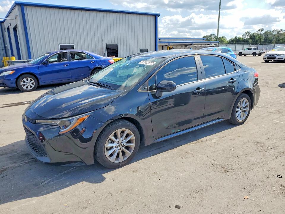 53567816 :رقم المزاد ، 5YFVPMAEXNP321785 vin ، 2022 Toyota Corolla مزاد بيع