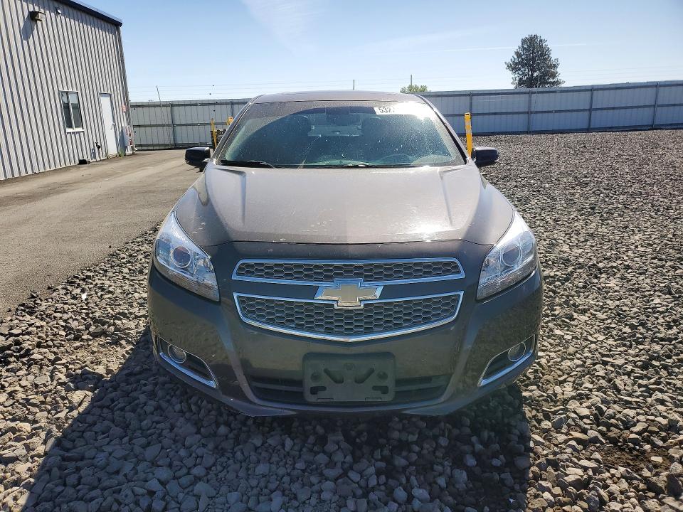 53220006 :رقم المزاد ، 1G11H5SA2DF250013 vin ، 2013 Chevrolet Malibu مزاد بيع