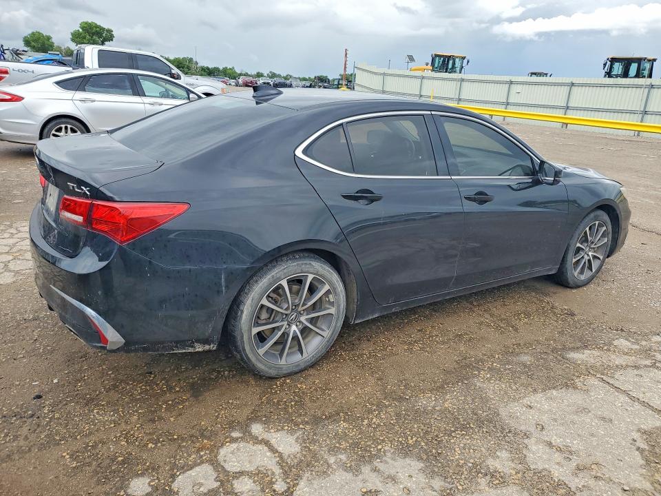 54983556 :رقم المزاد ، 19UUB2F30JA004880 vin ، 2018 Acura Tlx مزاد بيع