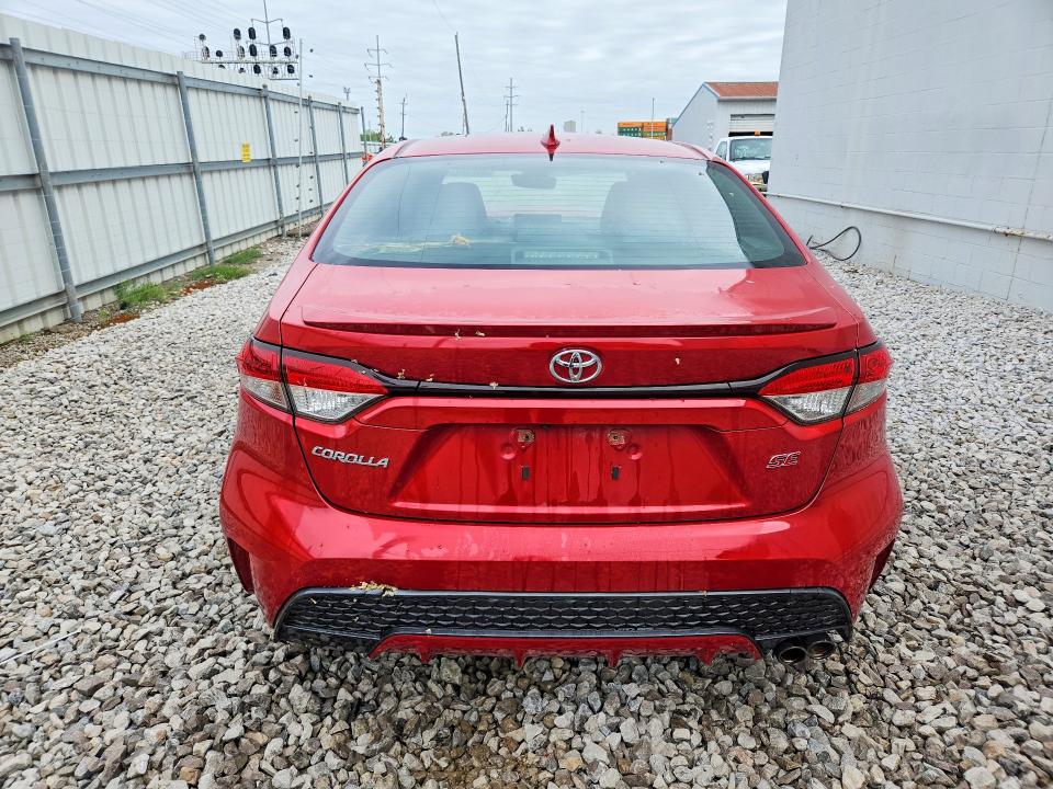 51701546 :رقم المزاد ، JTDP4MCE8MJ064871 vin ، 2021 Toyota Corolla مزاد بيع