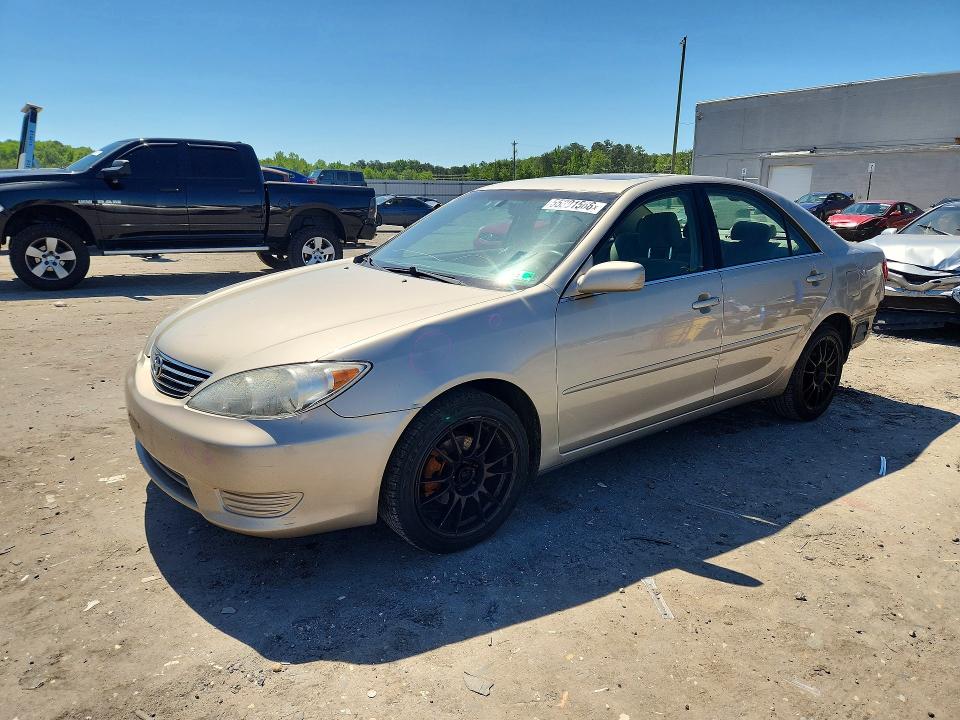 55301566 :رقم المزاد ، 4T1BE32K66U675830 vin ، 2006 Toyota Camry مزاد بيع