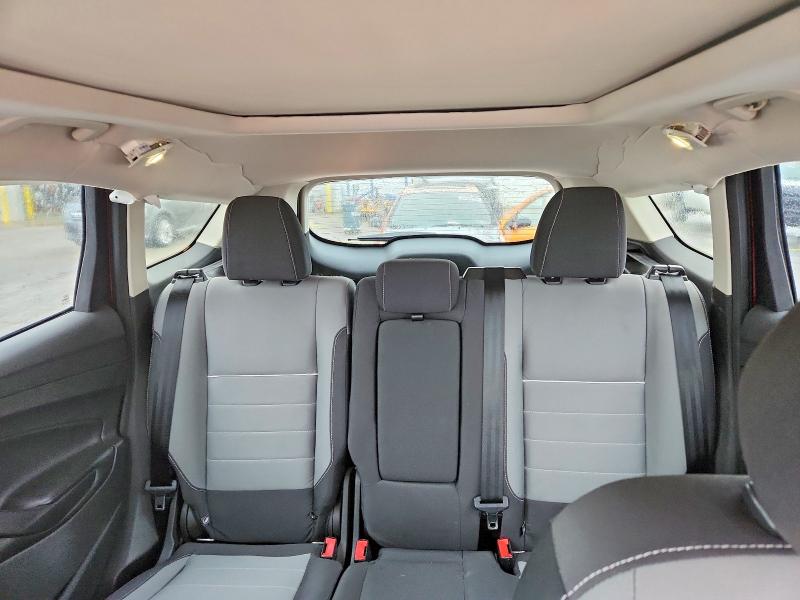 2015 Ford Escape მანქანა იყიდება აუქციონზე, vin: 1FMCU9G92FUB80816, აუქციონის ნომერი: 52319046