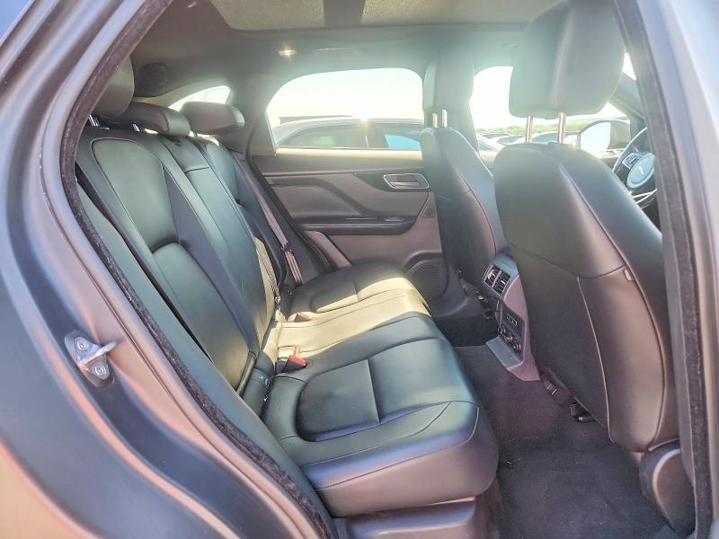 Продажа на аукционе авто 2018 Jaguar F-pace, vin: SADCJ2FX1JA265892, номер лота: 53348496