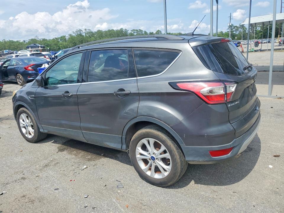 2017 Ford Escape მანქანა იყიდება აუქციონზე, vin: 1FMCU0GD2HUB72900, აუქციონის ნომერი: 55505546