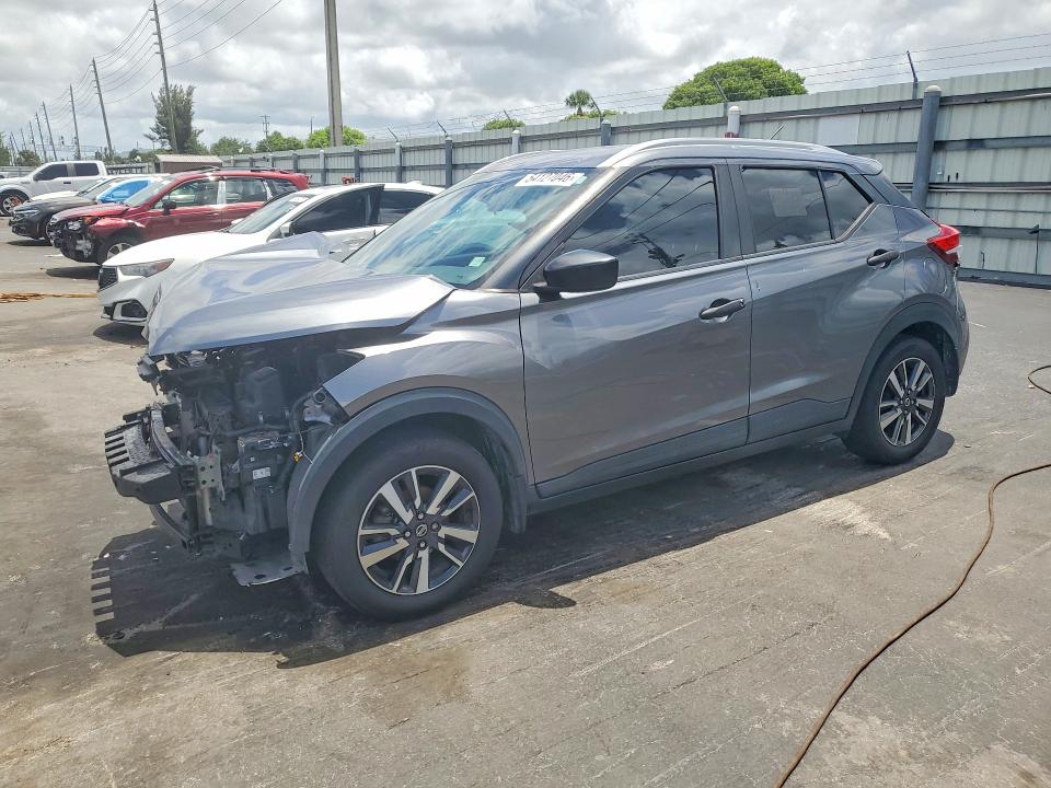 54127046 :رقم المزاد ، 3N1CP5CU9KL537804 vin ، 2019 Nissan Kicks مزاد بيع