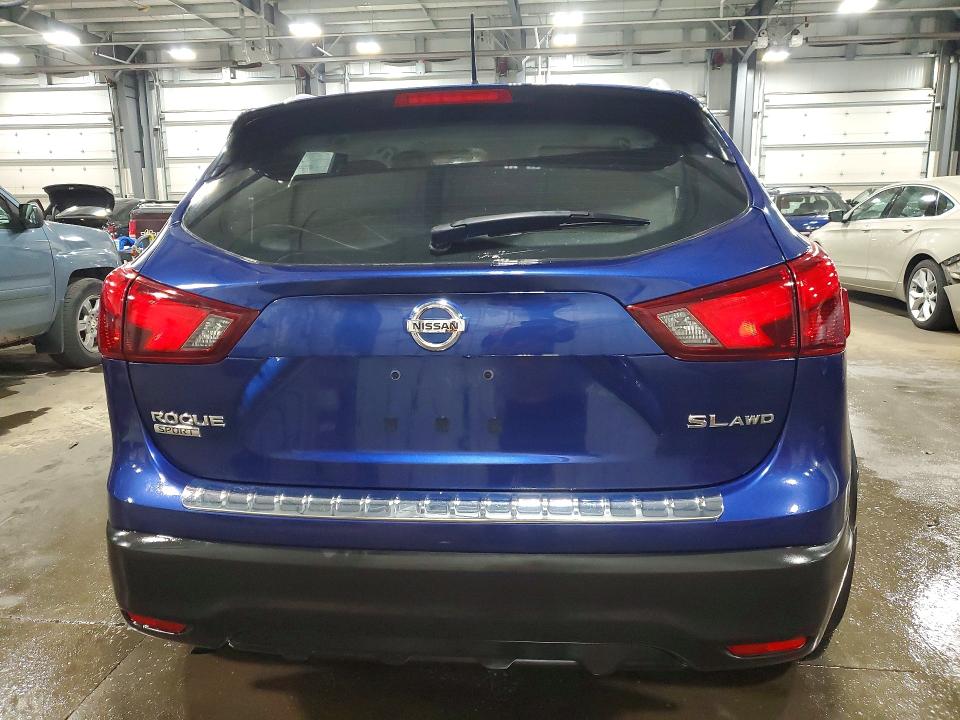 2018 Nissan Rogue Sport მანქანა იყიდება აუქციონზე, vin: JN1BJ1CR5JW207703, აუქციონის ნომერი: 52066186