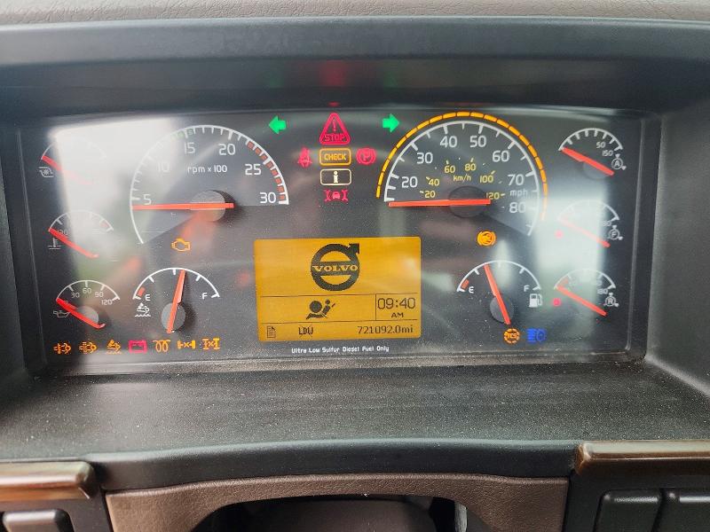 2017 Volvo Vnl მანქანა იყიდება აუქციონზე, vin: 4V4N39TG9HN988098, აუქციონის ნომერი: 53844446