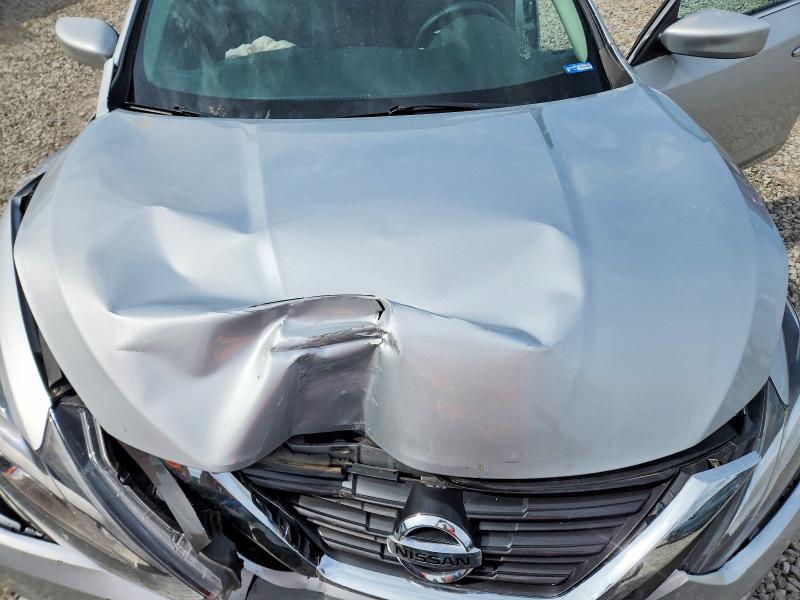 2017 Nissan Altima მანქანა იყიდება აუქციონზე, vin: 1N4AL3AP2HC191879, აუქციონის ნომერი: 52213536