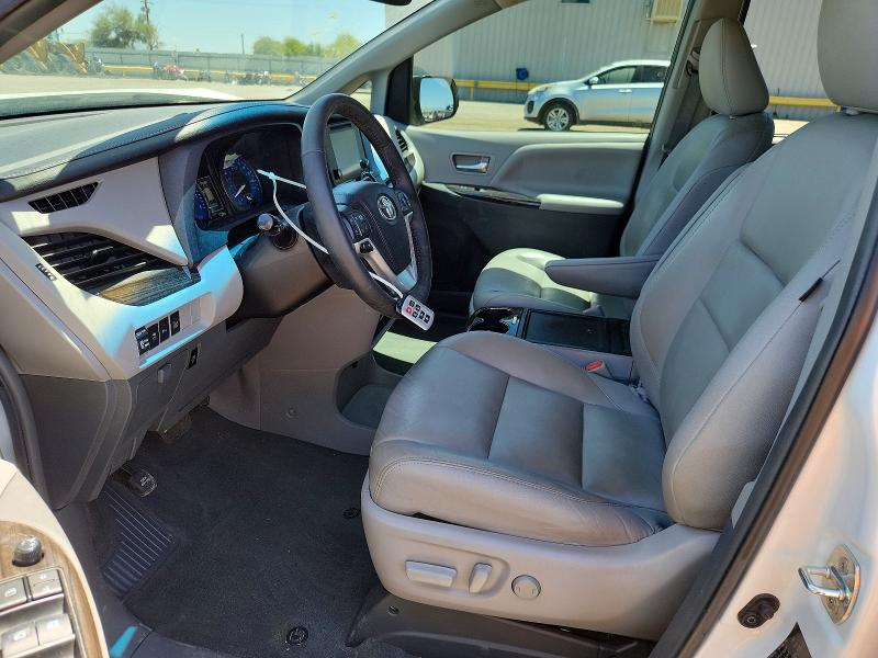 Продаж на аукціоні авто 2017 Toyota Sienna, vin: 5TDYZ3DC1HS883288, номер лоту: 54863446