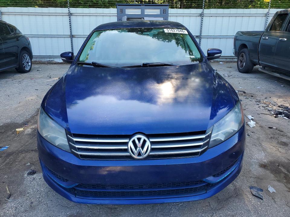 2013 Volkswagen Passat მანქანა იყიდება აუქციონზე, vin: 1VWBP7A35DC106984, აუქციონის ნომერი: 51627046