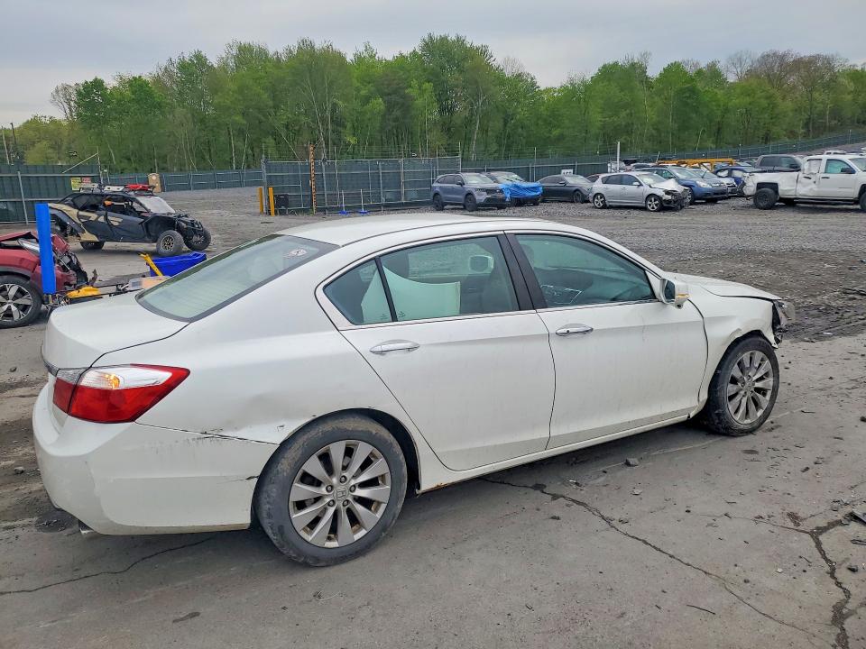 2014 Honda Accord მანქანა იყიდება აუქციონზე, vin: 1HGCR2F7XEA247600, აუქციონის ნომერი: 53467996