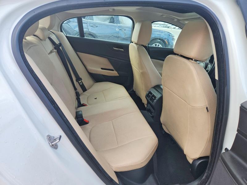 Продажа на аукционе авто 2017 Jaguar Xe, vin: SAJAD4BN7HA971335, номер лота: 53360116