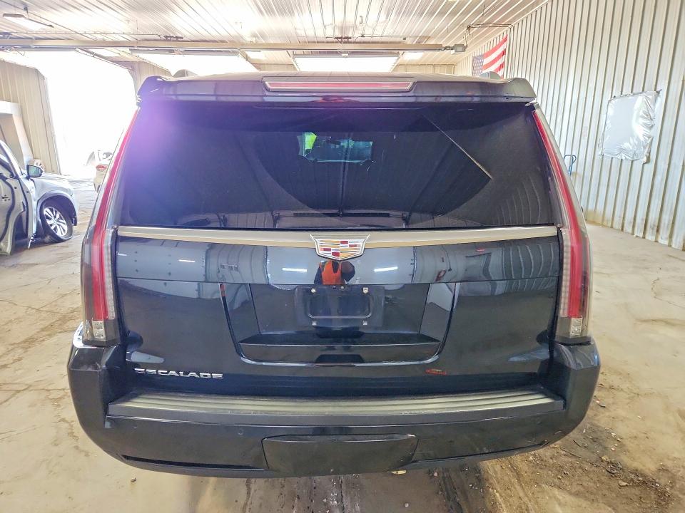 Продаж на аукціоні авто 2017 Cadillac Escalade, vin: 1GYS4HKJ5HR120671, номер лоту: 55173236
