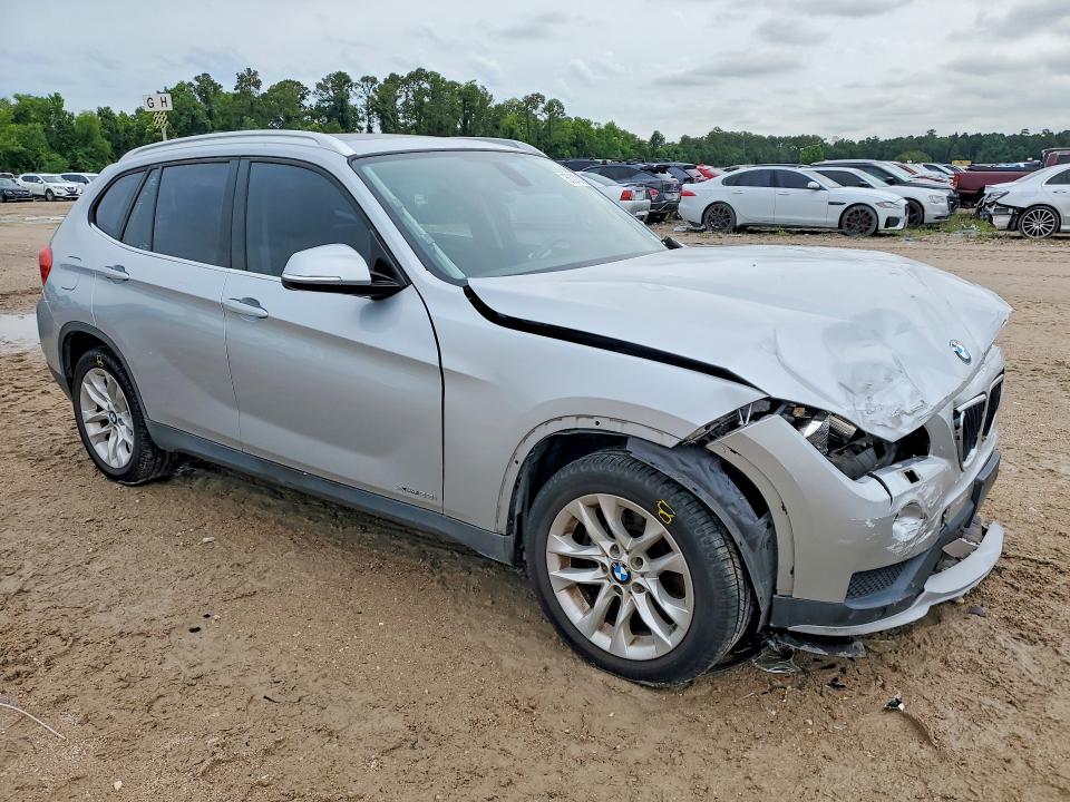 55273186 :رقم المزاد ، WBAVL1C54FVY34212 vin ، 2015 Bmw X1 مزاد بيع