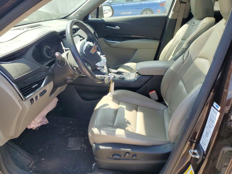 53589596 :رقم المزاد ، 1GYFZDR46LF049812 vin ، 2020 Cadillac Xt4 مزاد بيع