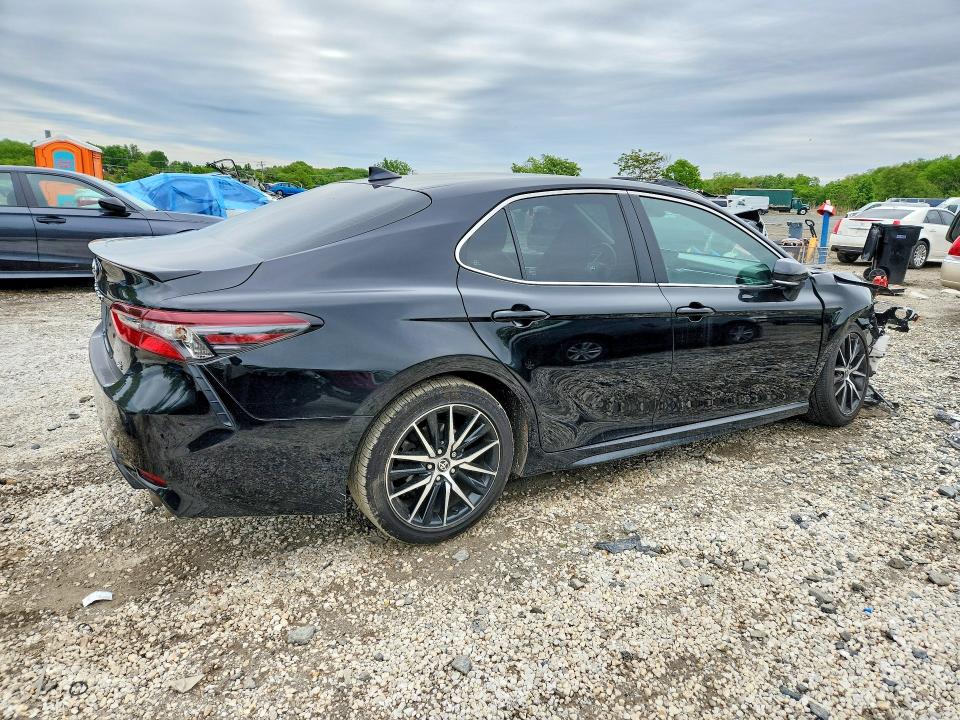 52642746 :رقم المزاد ، 4T1S11AK6PU099417 vin ، 2023 Toyota Camry مزاد بيع