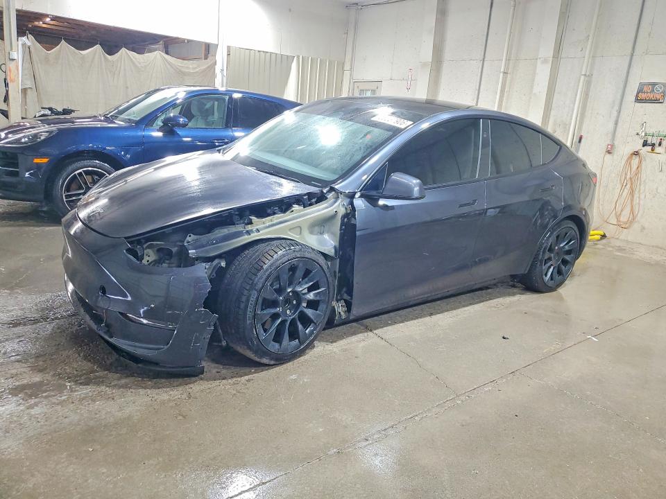 55037906 :رقم المزاد ، 7SAYGDED2RA299295 vin ، 2024 Tesla Model Y مزاد بيع