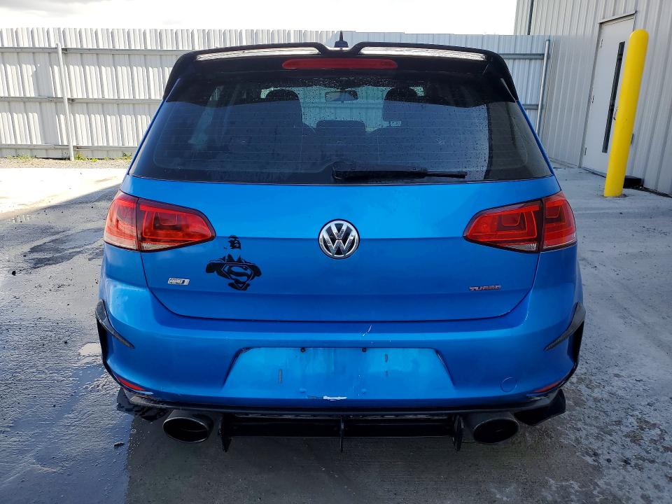 51542776 :رقم المزاد ، 3VW217AUXGM060906 vin ، 2016 Volkswagen Golf مزاد بيع