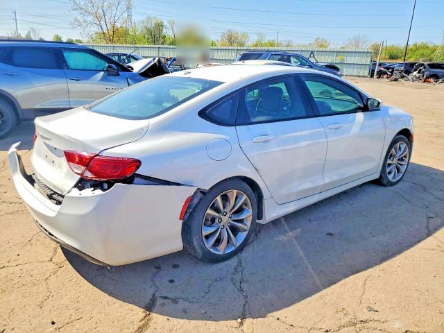 50450436 :رقم المزاد ، 1C3CCCBBXFN712620 vin ، 2015 Chrysler 200 مزاد بيع