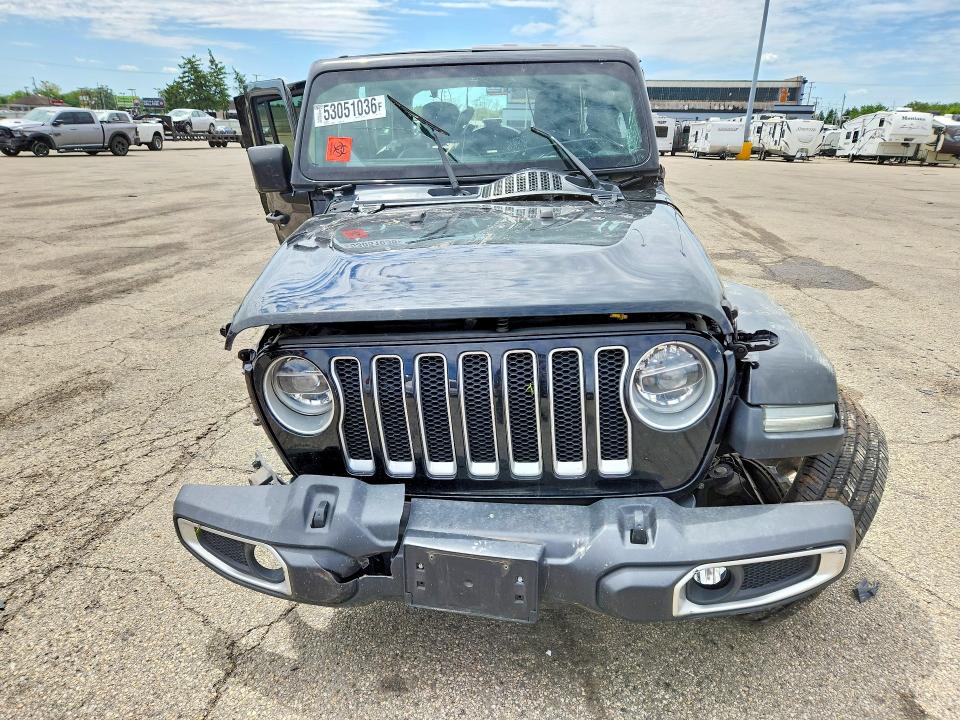 53051036 :رقم المزاد ، 1C4HJXEGXJW111510 vin ، 2018 Jeep Wrangler Unlimited مزاد بيع