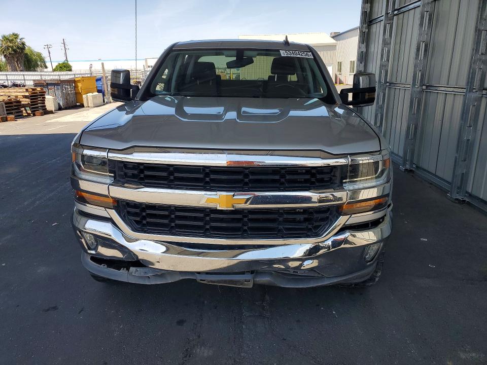 Продажа на аукционе авто 2018 Chevrolet Silverado, vin: 3GCPCREC8JG203602, номер лота: 53404256