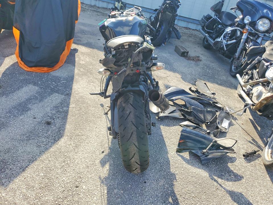 54334926 :رقم المزاد ، JKBZXJE1XGA020082 vin ، 2016 Kawasaki Zx636 مزاد بيع