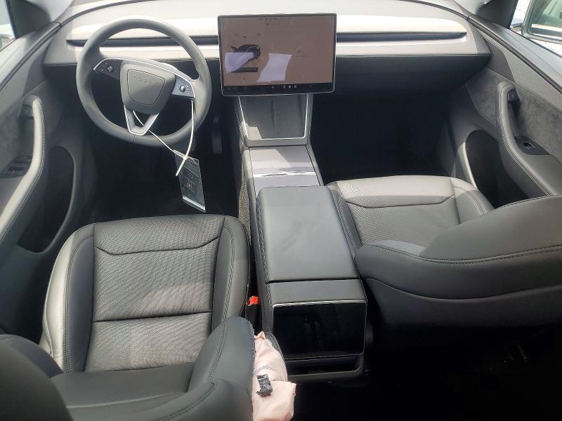 54997196 :رقم المزاد ، 7SAYGDED2TF525166 vin ، 2026 Tesla Model Y مزاد بيع