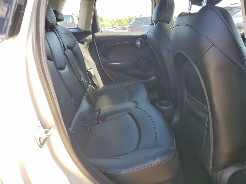 Продажа на аукционе авто 2016 Mini Cooper, vin: WMWXU3C53G2B63123, номер лота: 53013126