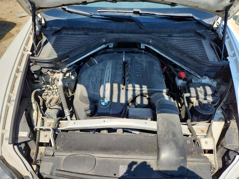 53210676 :رقم المزاد ، 5UXZV4C54D0B17627 vin ، 2013 Bmw X5 مزاد بيع