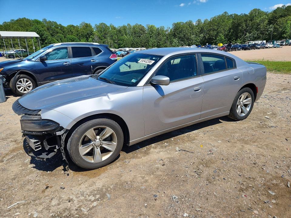 2015 Dodge Charger მანქანა იყიდება აუქციონზე, vin: 2C3CDXHG8FH824185, აუქციონის ნომერი: 54943296