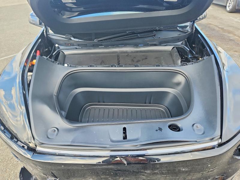 55449786 :رقم المزاد ، 7SAYGDED8TF616202 vin ، 2026 Tesla Model Y مزاد بيع