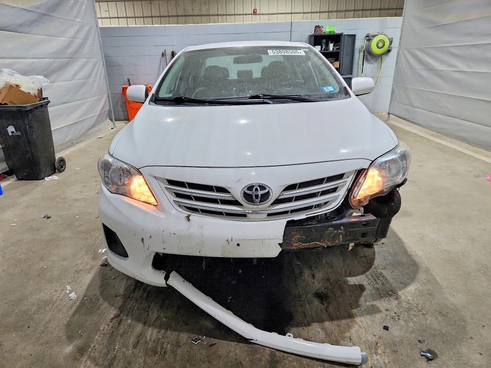 2013 Toyota Corolla მანქანა იყიდება აუქციონზე, vin: 2T1BU4EE7DC996711, აუქციონის ნომერი: 53898506