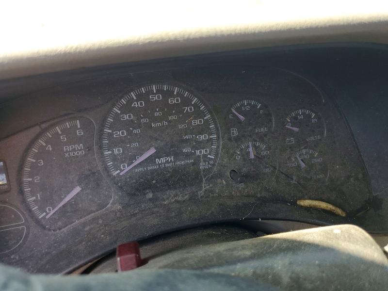 2000 Chevrolet Silverado მანქანა იყიდება აუქციონზე, vin: 2GCEC19V6Y1338231, აუქციონის ნომერი: 52502196