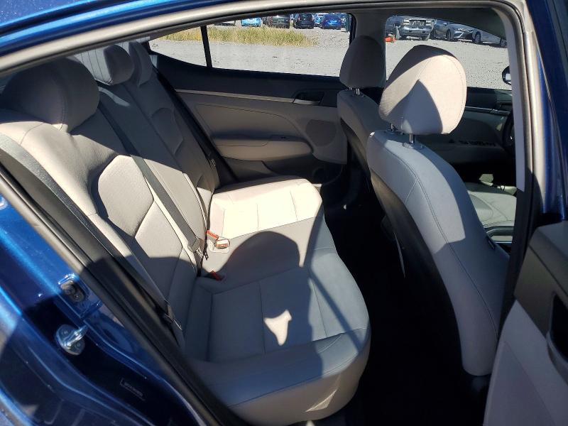2017 Hyundai Elantra მანქანა იყიდება აუქციონზე, vin: 5NPD74LF9HH186589, აუქციონის ნომერი: 53945676