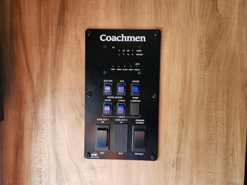 Продажа на аукционе авто 2019 Foresriver Coachmen, vin: 5ZT2FEUB7KW007378, номер лота: 54799786