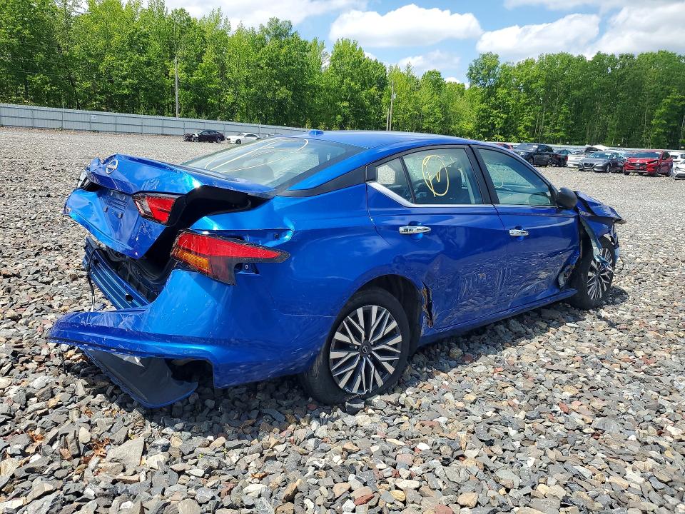 2025 Nissan Altima მანქანა იყიდება აუქციონზე, vin: 1N4BL4DV5SN374886, აუქციონის ნომერი: 50317256