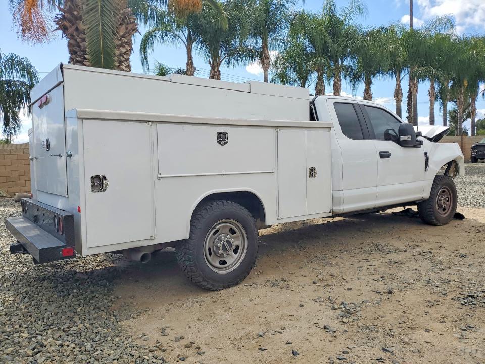 Продажа на аукционе авто 2022 Ford F350, vin: 1FD8X3E64NEE94642, номер лота: 49757246