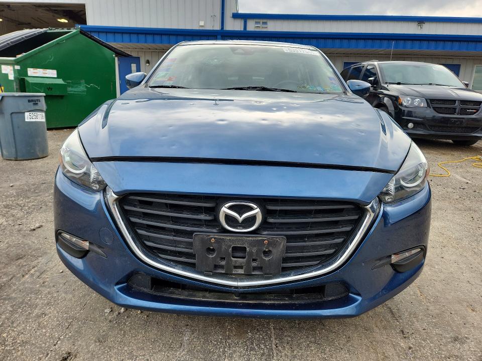 53917546 :رقم المزاد ، 3MZBN1L37JM266763 vin ، 2018 Mazda 3 مزاد بيع