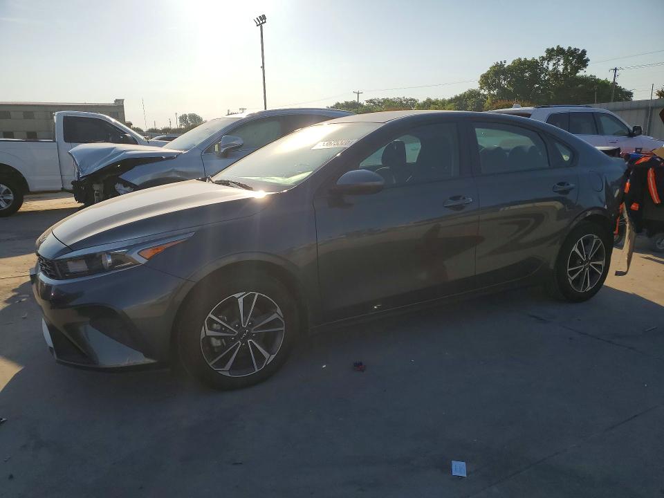 53625526 :رقم المزاد ، 3KPF24AD4RE713761 vin ، 2024 Kia Forte مزاد بيع