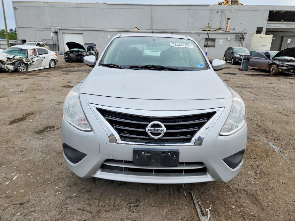 52685506 :رقم المزاد ، 3N1CN7AP1GL893010 vin ، 2016 Nissan Versa مزاد بيع