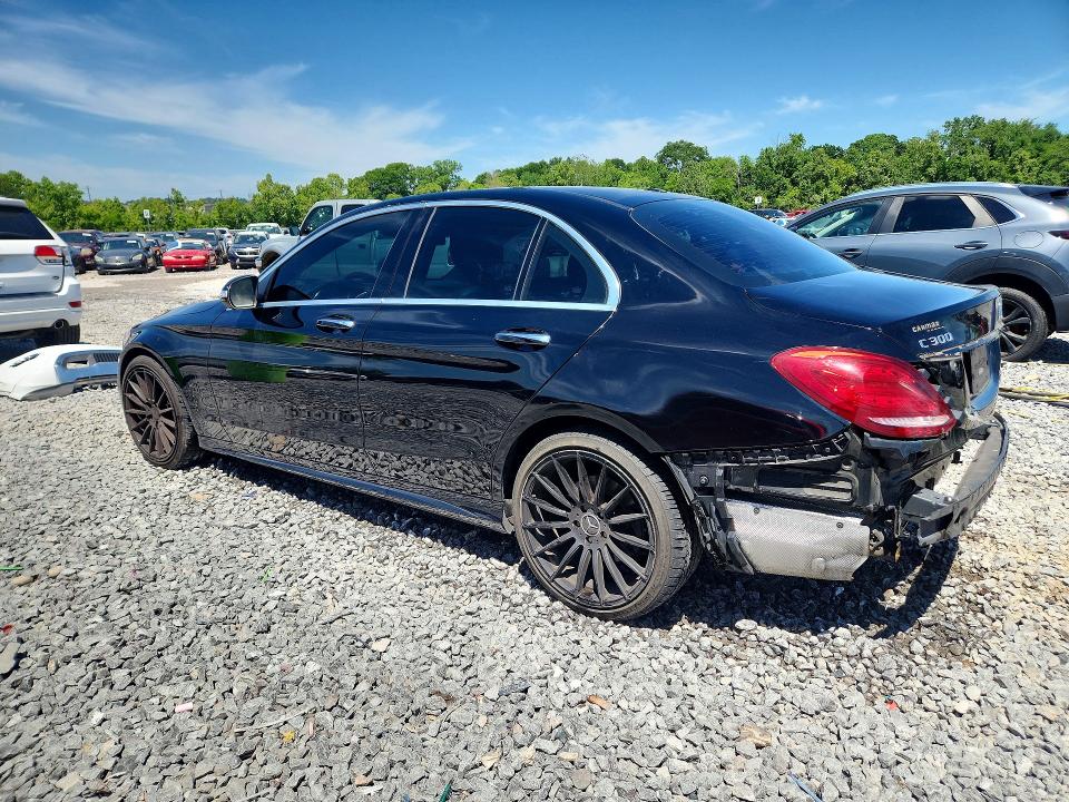 2015 Mercedes-benz C მანქანა იყიდება აუქციონზე, vin: 55SWF4KB4FU013129, აუქციონის ნომერი: 52085786
