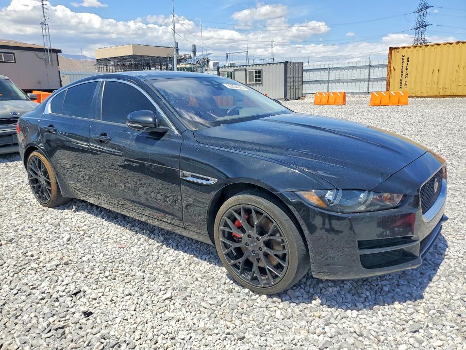 2017 Jaguar Xe მანქანა იყიდება აუქციონზე, vin: SAJAJ4BV8HCP14987, აუქციონის ნომერი: 52434346
