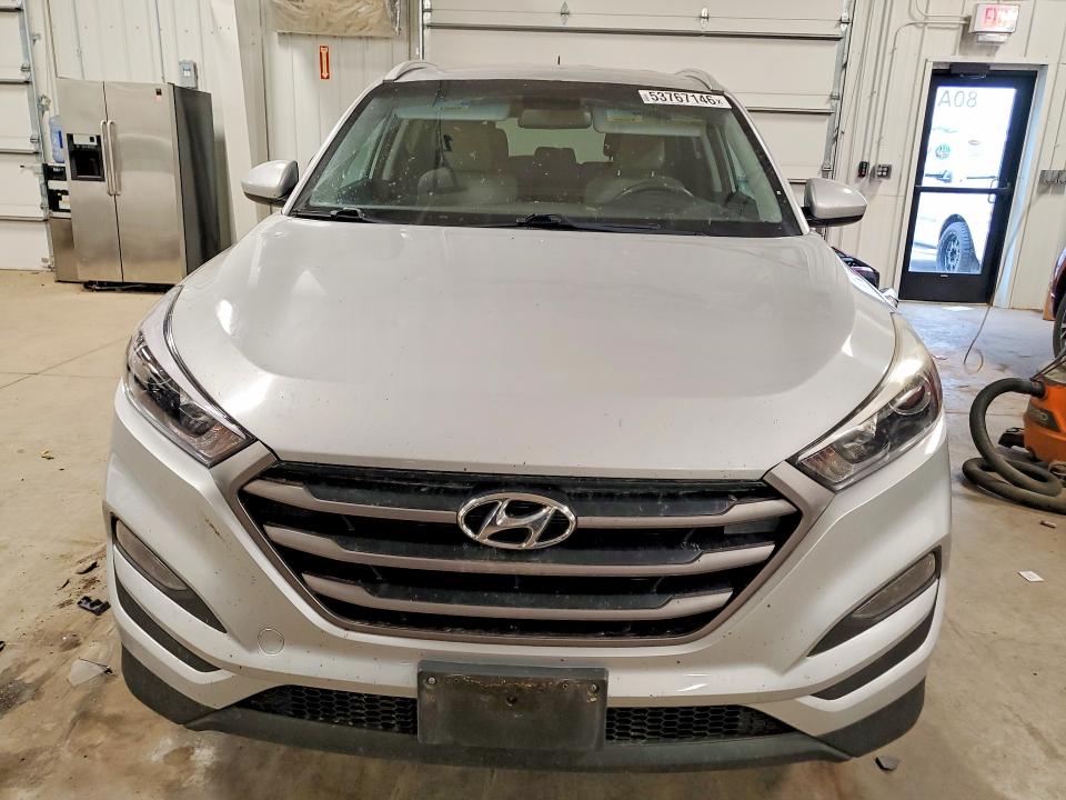 2016 Hyundai Tucson მანქანა იყიდება აუქციონზე, vin: KM8J3CA49GU118870, აუქციონის ნომერი: 53767146