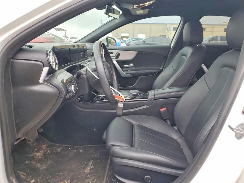 52821906 :رقم المزاد ، WDD3G4EB1KW032276 vin ، 2019 Mercedes-benz A مزاد بيع