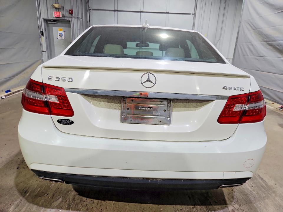 Продажа на аукционе авто 2011 Mercedes-benz E, vin: WDDHF8HB0BA439501, номер лота: 54317246