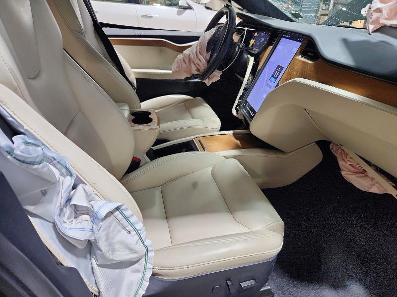 54356196 :رقم المزاد ، 5YJXCBE26LF261148 vin ، 2020 Tesla Model X مزاد بيع