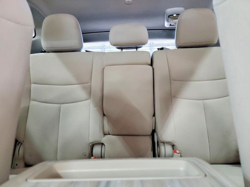 53526056 :رقم المزاد ، 5N1AZ2MG2FN250540 vin ، 2015 Nissan Murano مزاد بيع