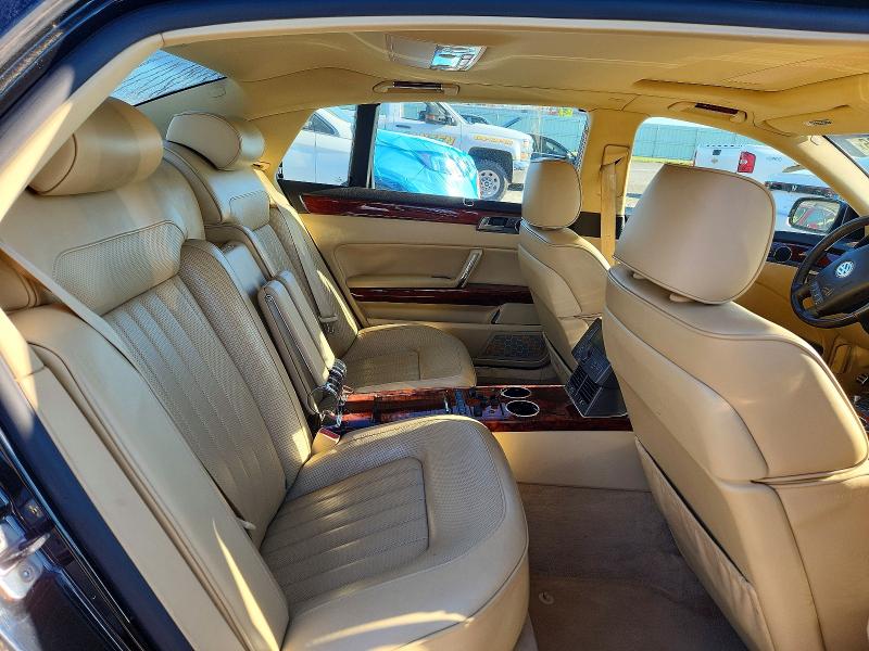 2005 Volkswagen Phaeton მანქანა იყიდება აუქციონზე, vin: WVWBF03D658005296, აუქციონის ნომერი: 53048636