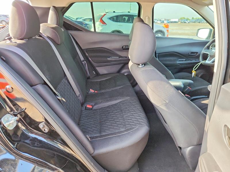 55240106 :رقم المزاد ، 3N1CP5BV7ML486235 vin ، 2021 Nissan Kicks مزاد بيع